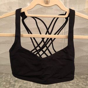 Lululemon sports bra